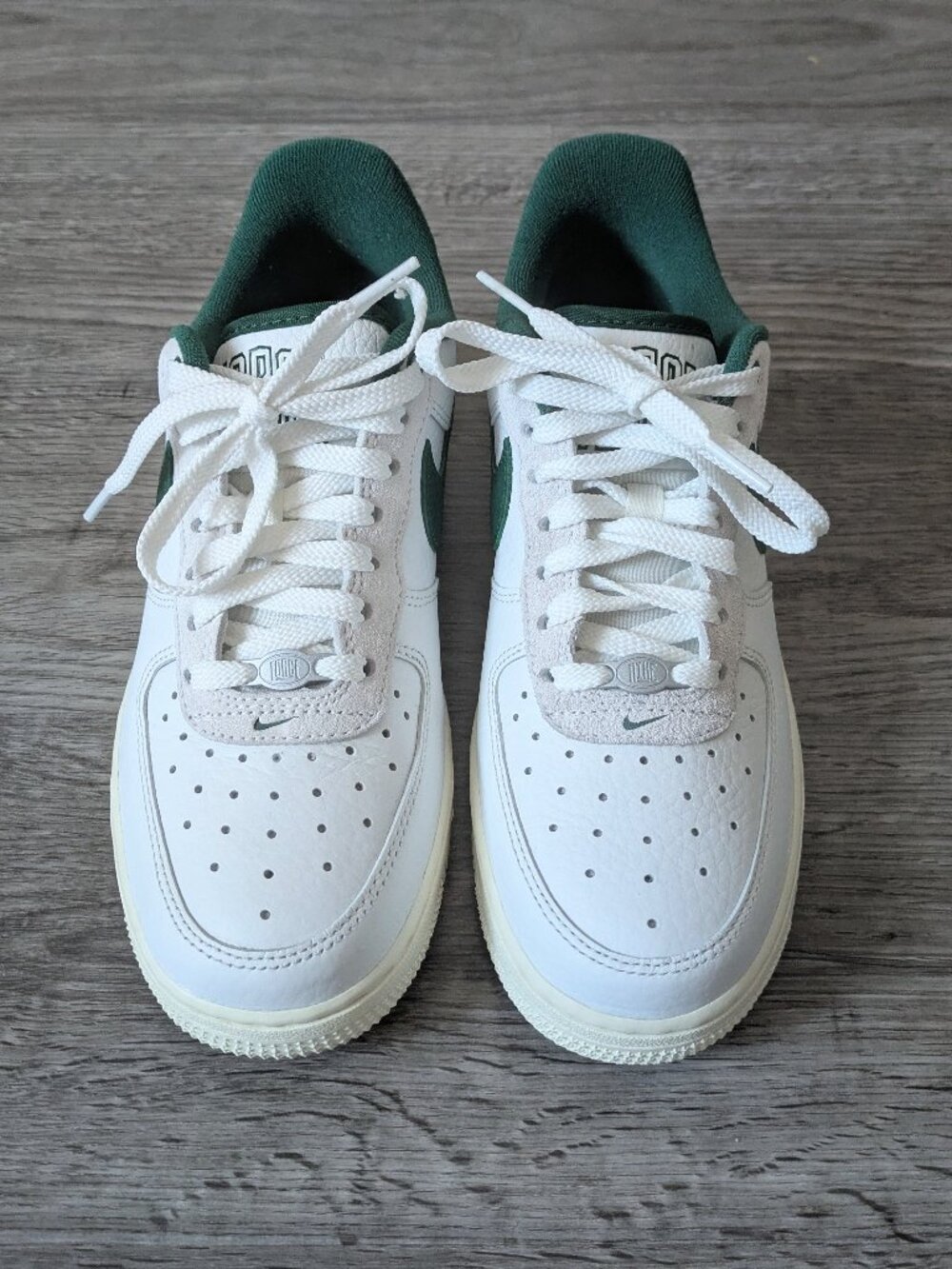 Nike Air Force 1 Command Force Shoes - DR0148-102 - Women's Size 6